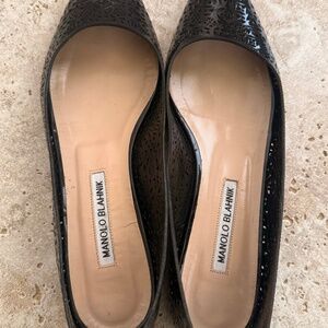 MANOLO BLAHNIK LASER CUT FLATS